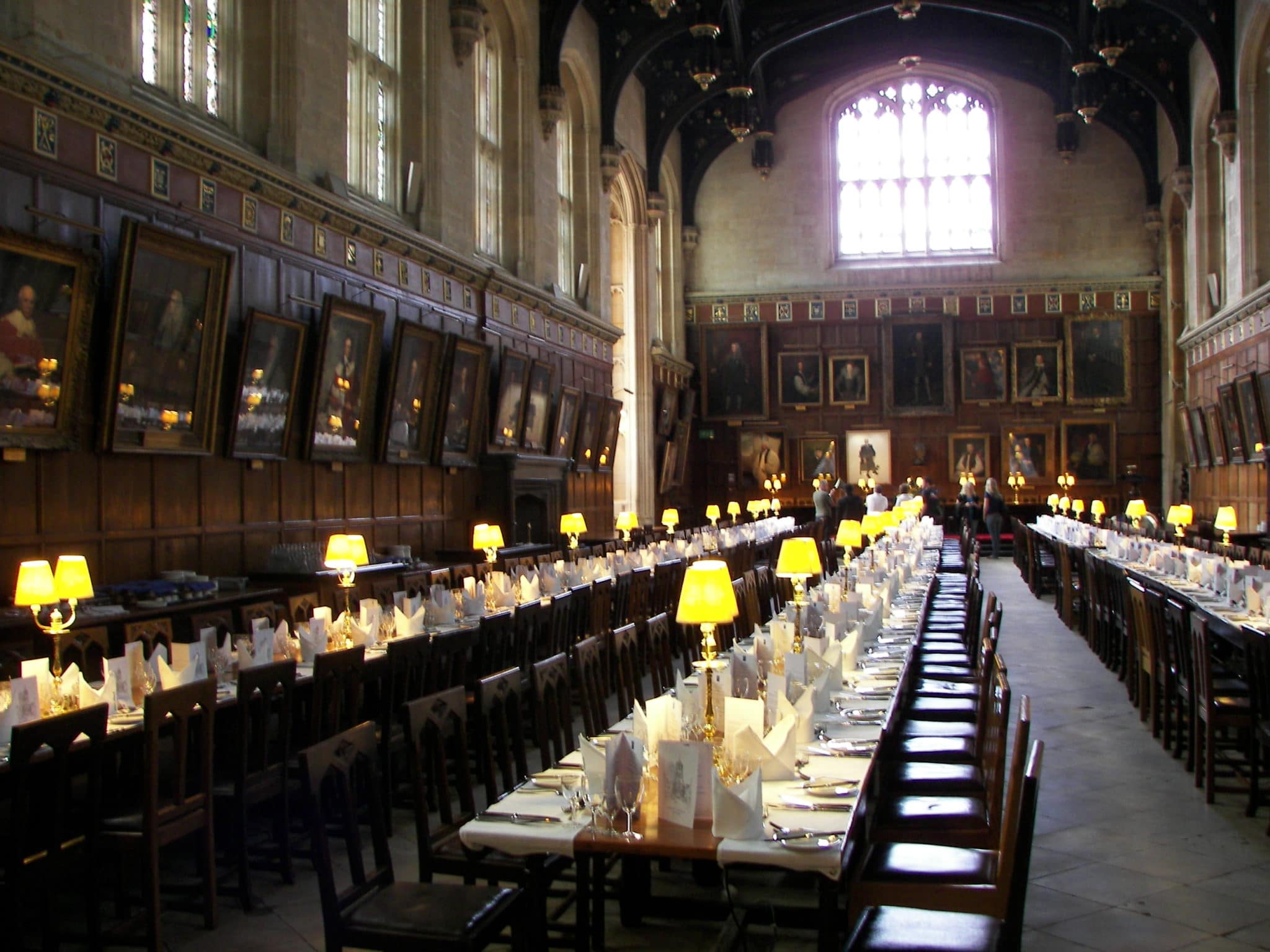 Le hall d'Oxford ressemble à s'y méprendre à la grande salle d'Harry Potter.