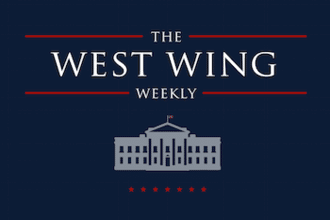 L'affiche du podcast "The West Wing" met en avant un dessin qui représente la Maison Blanche.