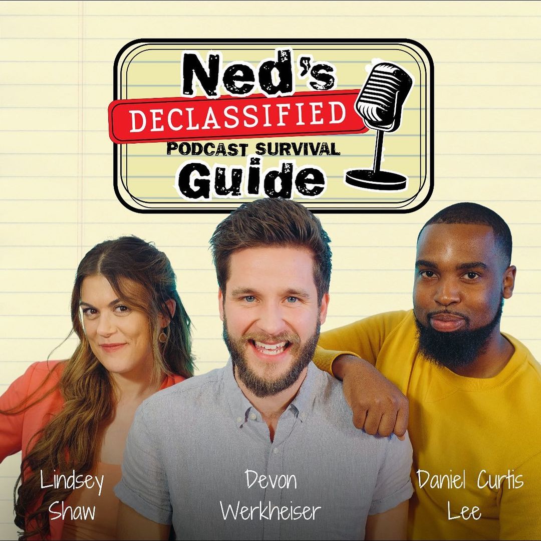 Lindsey Shaw, Devon Werkheiser et Daniel Curtis Lee figurent tous les trois sur l'affiche du podcast.
