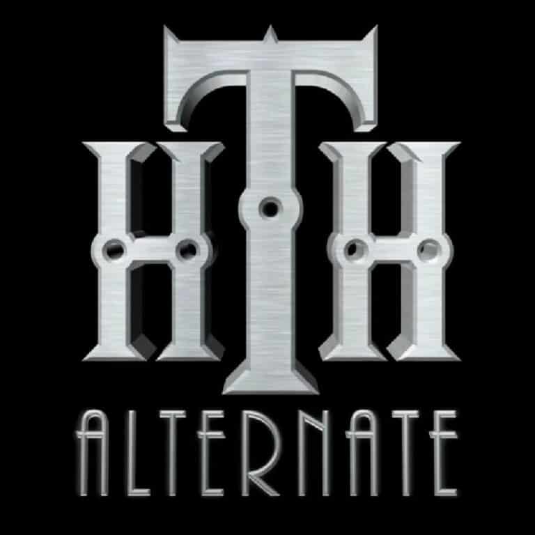 On peut voir le titre "HTH Alternate" écrit en gris sur un fond noir.
